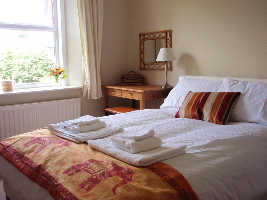 Bed and Breakfast Weston House Bampton  Номер фото