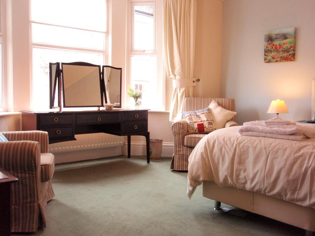 Bed and Breakfast Weston House Bampton  Екстер'єр фото