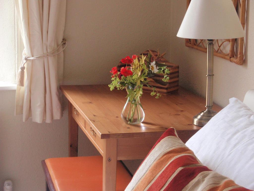 Bed and Breakfast Weston House Bampton  Номер фото
